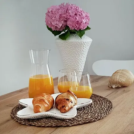 Marisa Hvar Ii Апартаменти